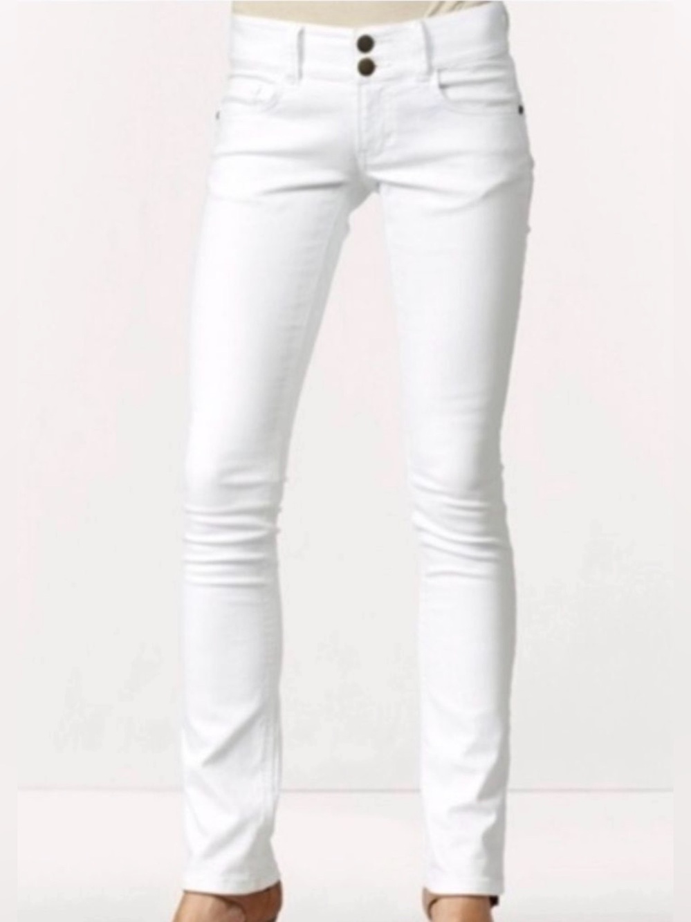 Cabi Lou Lou White Straight Fit Women’s Jeans